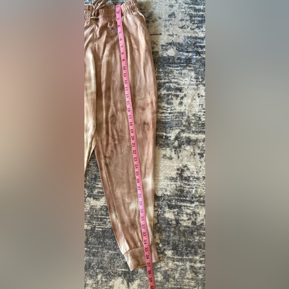 Tie Dye Joggers - Picture 6 of 6